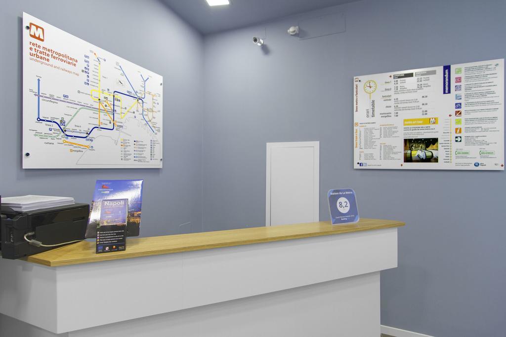 נאפולי Maison Du La Metro מראה חיצוני תמונה